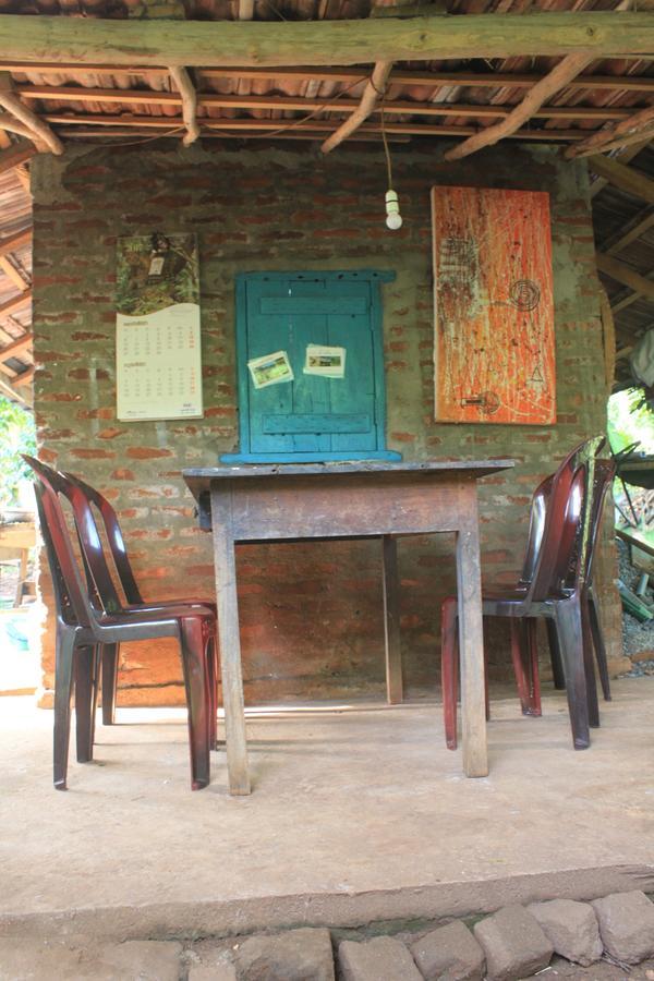 Kataragama Homestay ภายนอก รูปภาพ